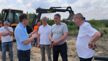 Большое внимание уделяет Брянская область и улучшению сетей водоснабжения и водоотведения Брянки.
